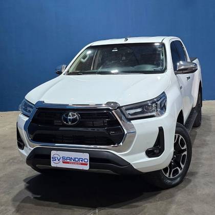 TOYOTA HILUX 2.8 D-4D TURBO DIESEL CD SRX 4X4 AUTOMÁTICO